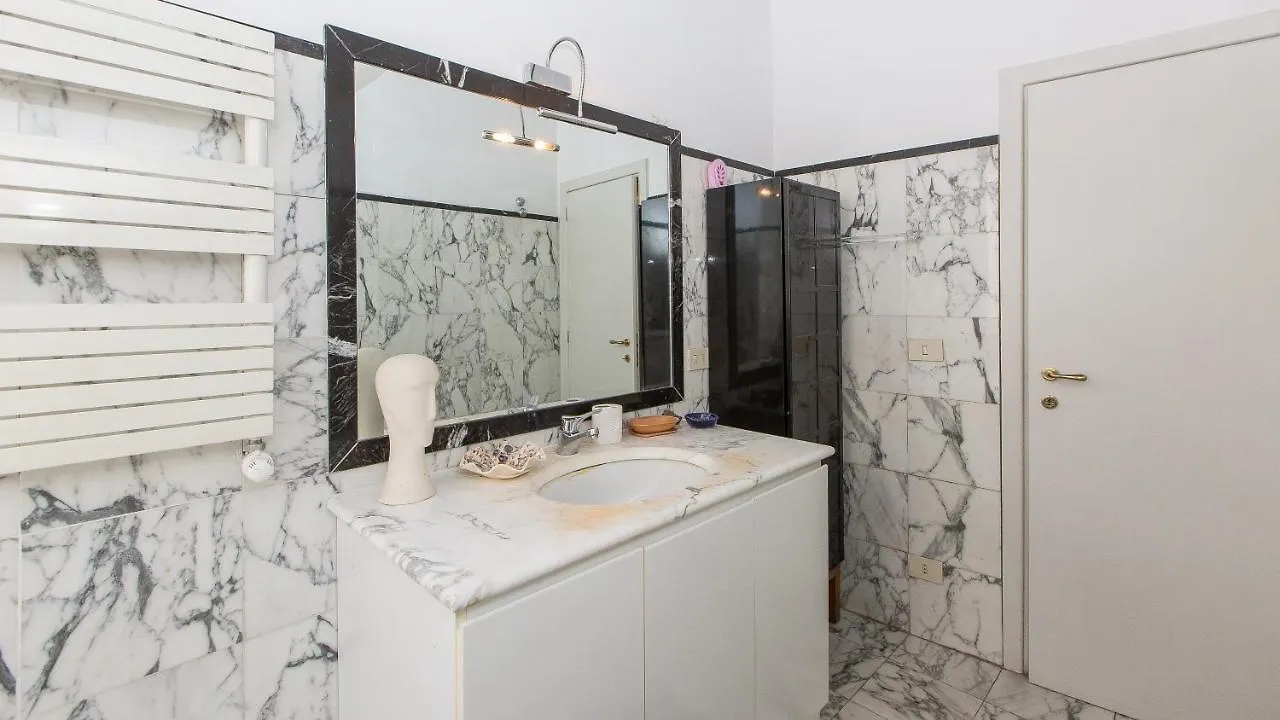Monti Flat Rental In Rom Italien